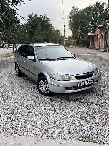 Mazda 323: 2000 г., 1.6 л, Механика, Бензин