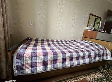 новый спальный: Спальный гарнитур, Б/у, ДСП, Самовывоз, цвет - Коричневый — 1