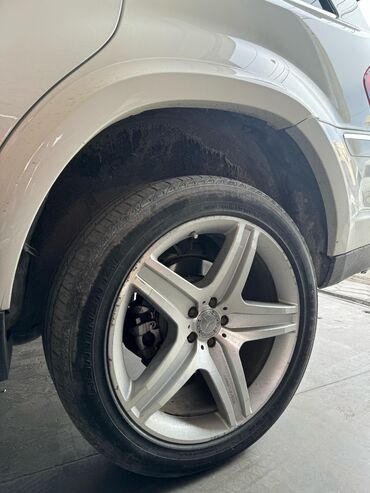 шины r20 зима: Дөңгөлөктөр монтажда 275 / 45 / R 21, Кыш, Колдонулган, Комплект, Жол тандабастар (АТ/МТ), Куйма, тешиктери - 5