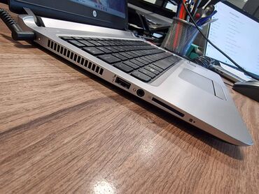 HP: Intel Core i5, 8 GB OZU, 15.6 " — 2