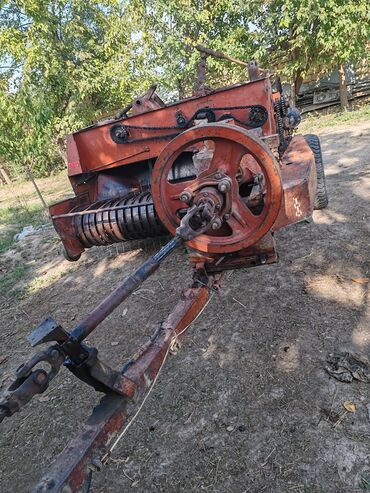 Pres bağlayanlar: Məhsul: Kənd təsərrüfatı üçün pres-yığan aparat (ot-saman presi) — 6