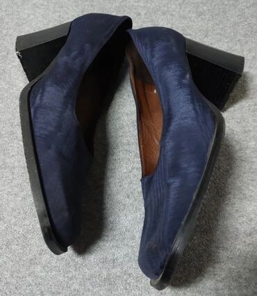 midi haljina sa vezom zara: Salonke, 38