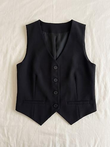 stud 5000: Жилет классический черный,женский от Zara woman — 1