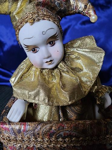Ostali kućni dekor: Muzicka kutija,porcelanski rotirajuci pajac iz 80ih godina. Muzicka — 5