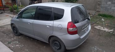 авто на кридит: Honda Fit: 2003 г., 1.3 л, Вариатор, Бензин, Хэтчбэк