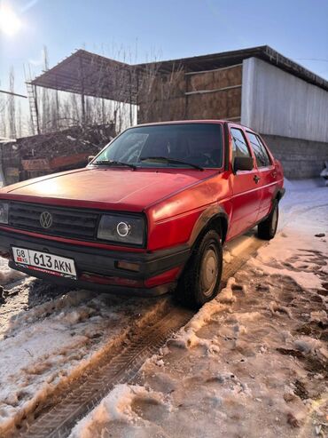 Volkswagen: Volkswagen Jetta: 1987 г., 1.6 л, Механика, Бензин, Седан