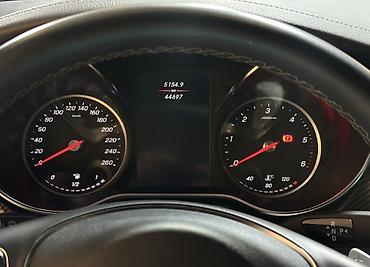 дворник на мерс: Mercedes-Benz V-Class: 2023 г., 2 л, Автомат, Дизель, Минивэн — 5