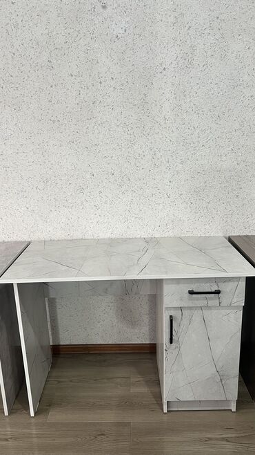 Письменные столы: Письменный стол, Новый — 5