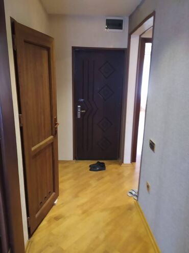 Uzunmüddətli kirayə mənzillər: Yeni Günəşli AB massivində köhnə tikili binada Bravonun yanında 2 -da lalafo.az — 4 Uzunmüddətli kirayə mənzillər: Yeni Günəşli AB massivində köhnə tikili binada Bravonun yanında 2 — 4