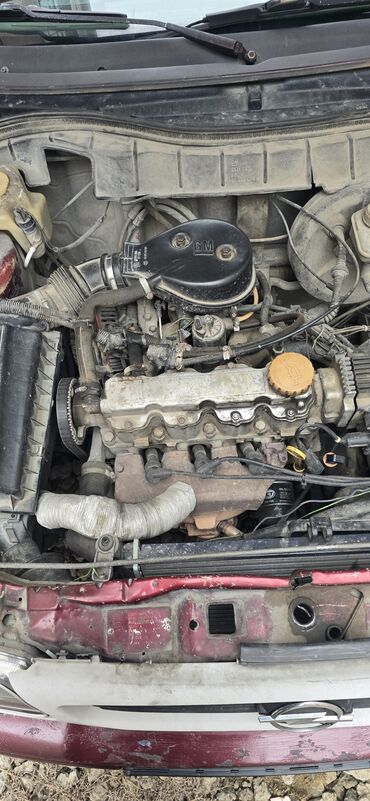 Opel: Opel Astra: 1.6 l | 1993 il Sedan — 7