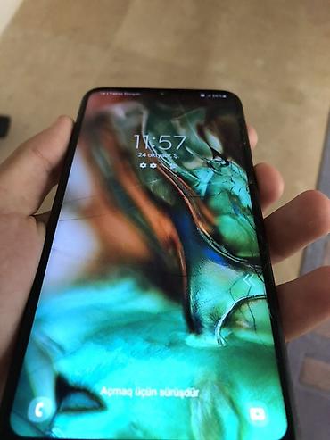 a10 ekranı: Samsung Galaxy A10, 32 GB, rəng - Qara, Qırıq — 2