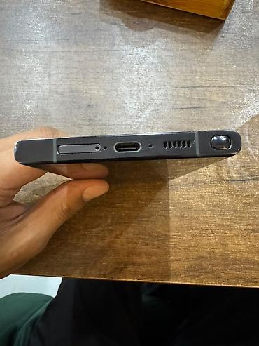 mac mini 4: Samsung Galaxy S23 Ultra, Б/у, 256 ГБ, цвет - Черный, 2 SIM — 3
