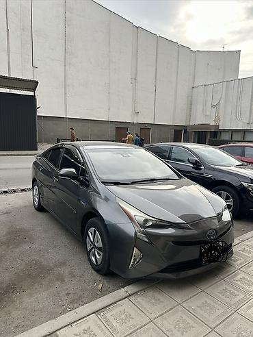 Toyota Prius: 2016 г., Гибрид, Хэтчбэк