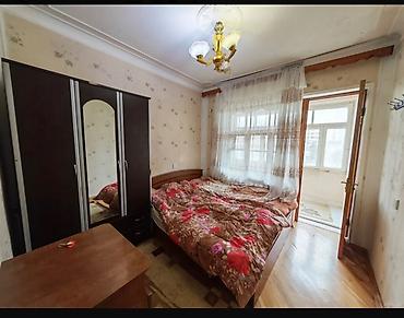 Квартиры: Xətai m/t- 7 dəqiqəlik məsafədə qaz,su,işıq daimi 2 hamam, 2 sanitar — 7