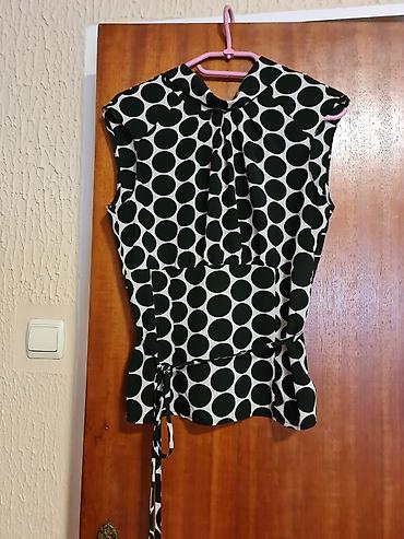 odeca za zene: Komplet ženske garderobe – 4 komada: 1) Svetloplava bluzа: lepršava — 3