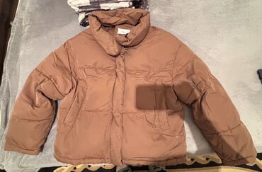 королевский боб отзыв: Пуховик куртка, Bershka, L (EU 40)