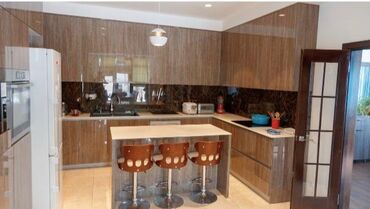 Продажа домов: Дом, 270 м², 8 комнат, Агентство недвижимости, Дизайнерский ремонт — 11