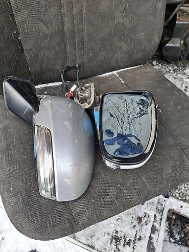 повторитель на зеркало тойота авенсис: Зеркало боковое правое Toyota с повторителем поворота - Оригинальная — 2