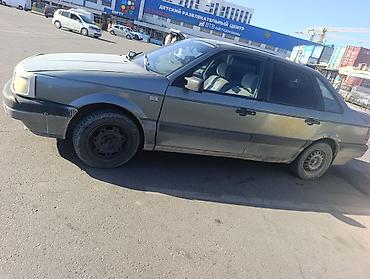 pass: Volkswagen Passat: 1988 г., 1.8 л, Механика, Бензин, Седан — 1