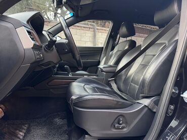 Ssangyong: Ssangyong Rexton: 2018 г., 2.2 л, Автомат, Дизель, Внедорожник — 3