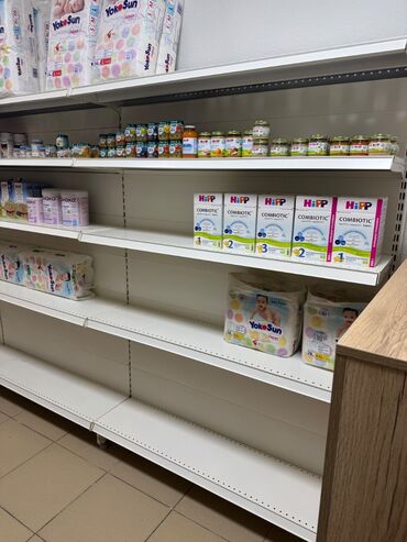 продаю полка: Продаю железные стеллажи для магазина общей длиною 7,5 метров ( каждый