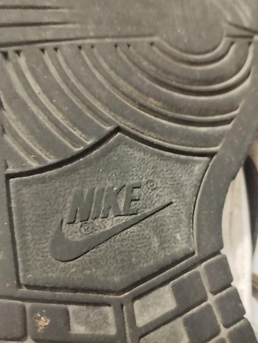 Кроссовки и спортивная обувь: Кеды в норм состоянии, размер 39/кроссы разные и размеры тоже разные — 11