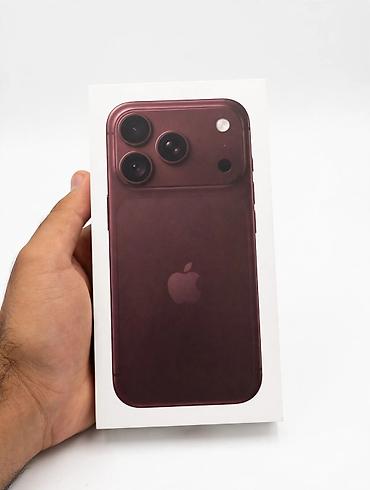 iphone 8 irsad electronics: IPhone 15 Pro, 256 GB, Bordo, Face ID — 1