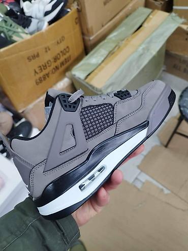 Women's Sneakers and athletic shoes: 🌷Patike Nike 
36-41 
36-46 
🌷Cena 3.500 — 13