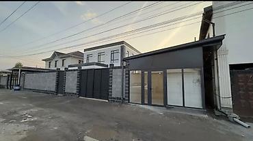 Продажа коттеджей и домов: 6 комнат и более, 300 м², Бишкек — 2