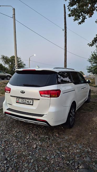 ford focus 2016: Kia Carnival: 2017 г., Автомат, Бензин, Минивэн — 5