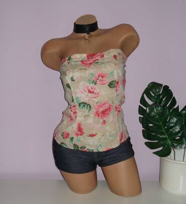 crop top c a: Tanji cvetni top S velicine Sirina od pazuha do pazuha-35 duzinom