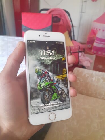 5s gold: IPhone 7, 32 GB, Rose Gold, Barmaq izi
