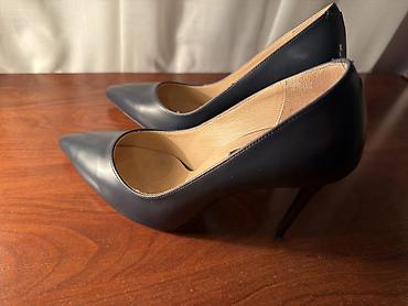 is batinka: Nine West qadın tuflisi - Model: klassik stiletto - Rəng: tünd göy — 1