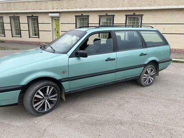 Volkswagen: Volkswagen Passat: 1994 г., 1.8 л, Механика, Бензин, Универсал