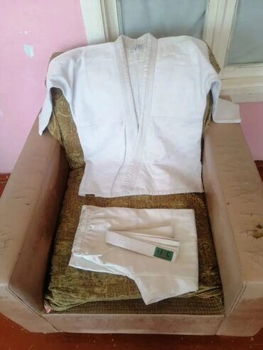 İdman formaları: Salam Aleykum Oğlan və qız uşaqları üçün Yeni Karate geyimləri -da lalafo.az — 1 İdman formaları: Salam Aleykum Oğlan və qız uşaqları üçün Yeni Karate geyimləri — 1