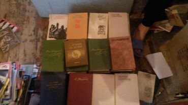 Bədii ədəbiyyat: Kitablar topdan alana1manatdan — 14