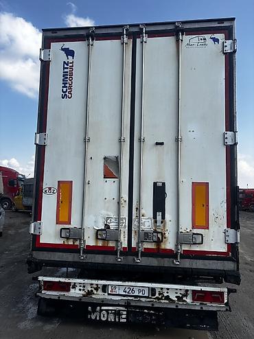 Грузовики: Грузовик, Volvo, Стандарт, 7 т, Б/у — 16