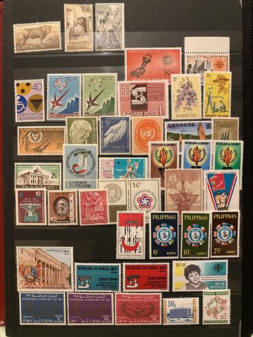 Markalar: Tək tək markalar 1 manat, bloklar 6 manat — 9