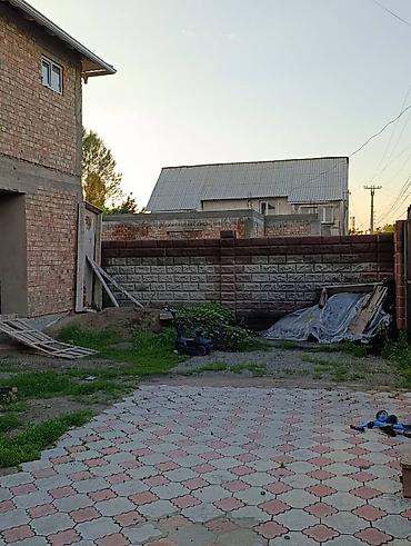 Продажа коттеджей и домов: 🏡 Продаётся участок с двумя домами 📍 Район Фучика | с. Пригородное 📌 — 9