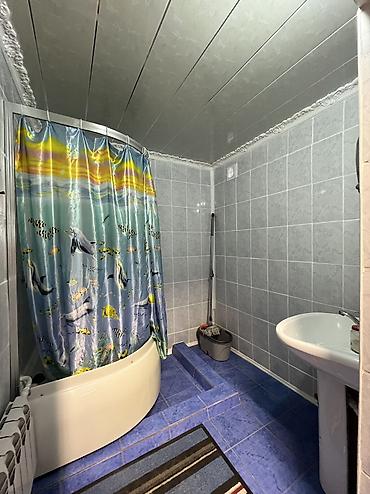 Продажа коттеджей и домов: 4 комнаты, 272 м², 9 соток, Бишкек, Мыкан с. Агентство недвижимости — 17