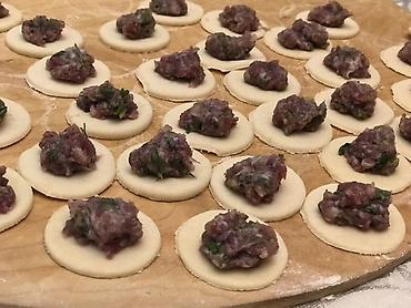 su slanki: Ev üsulu donuzlamasız pelmeni – dondurulmuş - Xəmiri: əl ilə — 2