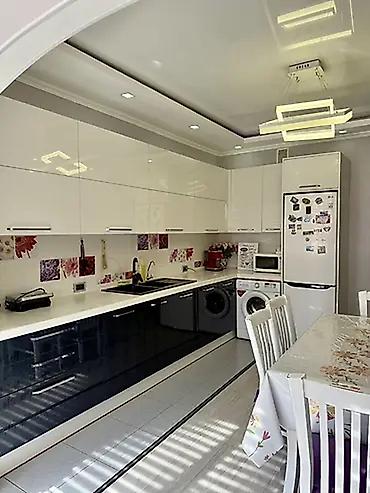 Продажа квартир: 3 комнаты, 96 м², 106 серия улучшенная, 5 этаж, Евроремонт — 5