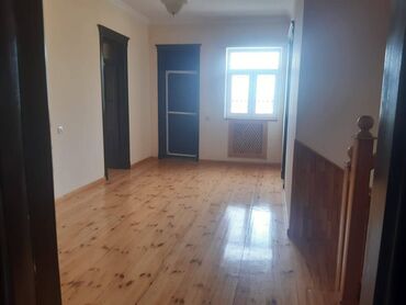 Həyət evləri və villaların satışı: 7 otaqlı, 231 kv. m, Orta təmir — 30