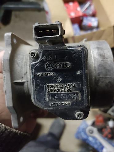 scanmatik купить: Датчик массового расхода воздуха (ДМРВ) HITACHI для VW/Audi. - — 1