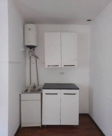 Долгосрочная аренда квартир: 1 комната, Агентство недвижимости, Без подселения, С мебелью частично