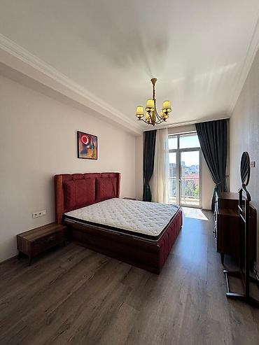 tecili ev satilir 2020: İcarəyə verilir 4 otaqlı yeni tikili 210 m², Ağ şəhər q. Kateqoriya — 5