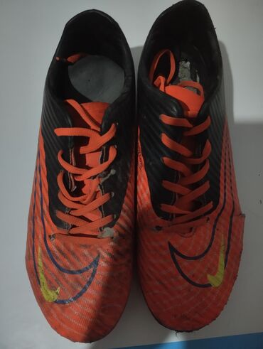 loro piana обувь бишкек цена: Мужские кроссовки, 37, Nike, Б/у, цвет - Оранжевый, Платная доставка