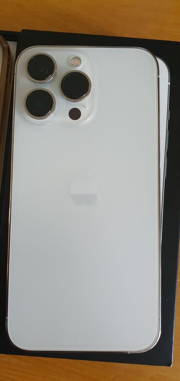 чехол на айфон: IPhone 13 Pro, Б/у, 512 ГБ, Matte Silver, Чехол, Кабель, Коробка, 85 %