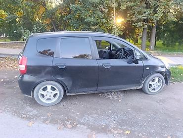 volkswagen golf v: Honda Fit: 2003 г., 1.3 л, Автомат, Хэтчбэк — 4