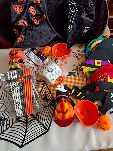 süfre bezemek: Halloween mövzusunda dekor və aksessuarlar dəsti Məzmun: - Parça — 1